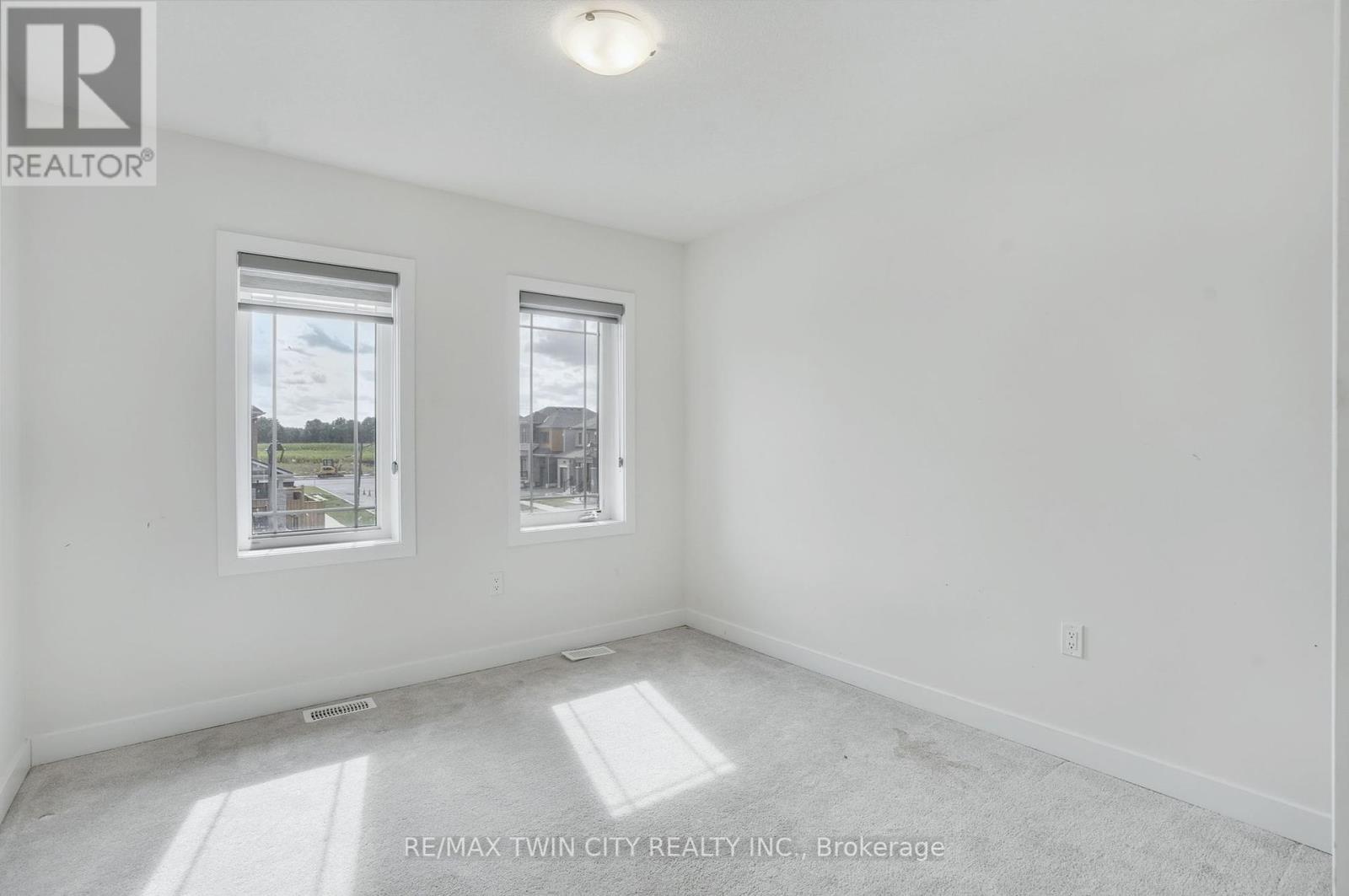 200 Wilmot Road, Brantford, Ontario  N3T 0W7 - Photo 28 - X12393138