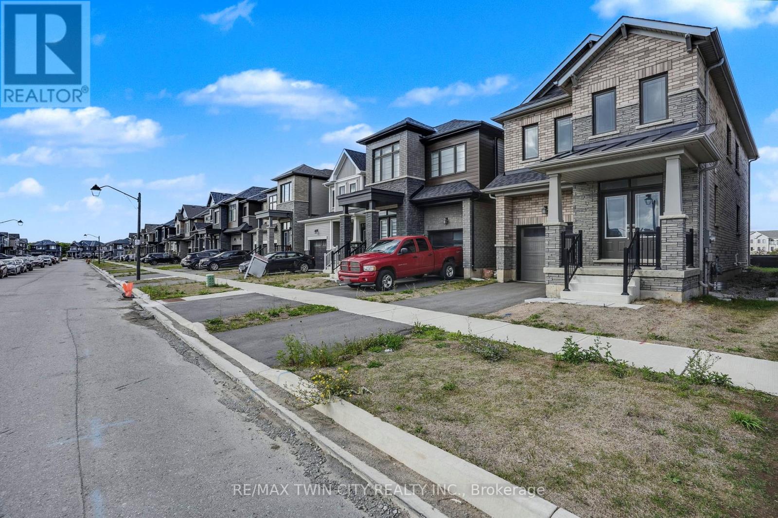 200 Wilmot Road, Brantford, Ontario  N3T 0W7 - Photo 3 - X12393138