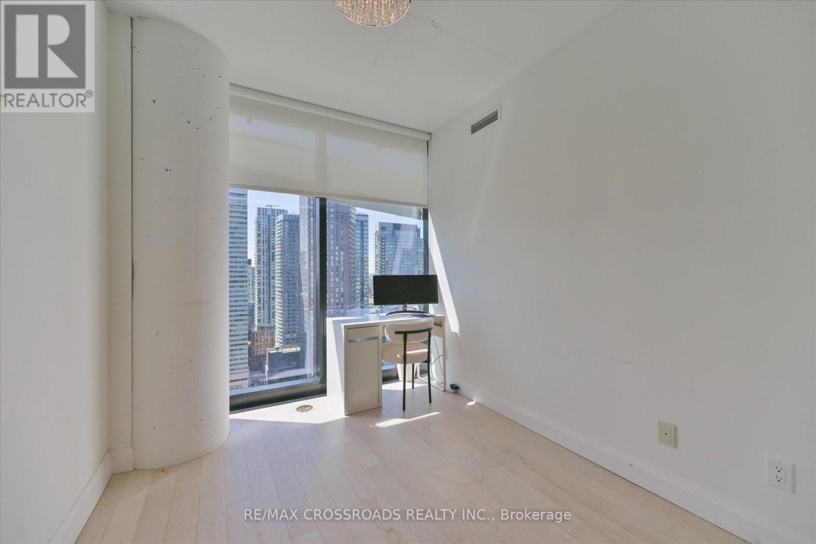 3006 - 224 King Street W, Toronto, Ontario  M5H 0A6 - Photo 20 - C12393146