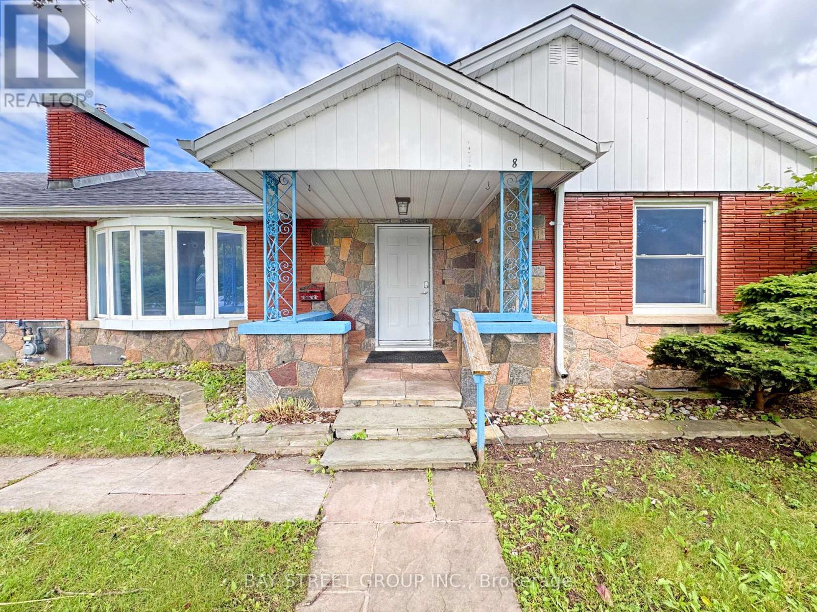 BASEMENT - 8 MIDDLE STREET, Georgina, Ontario