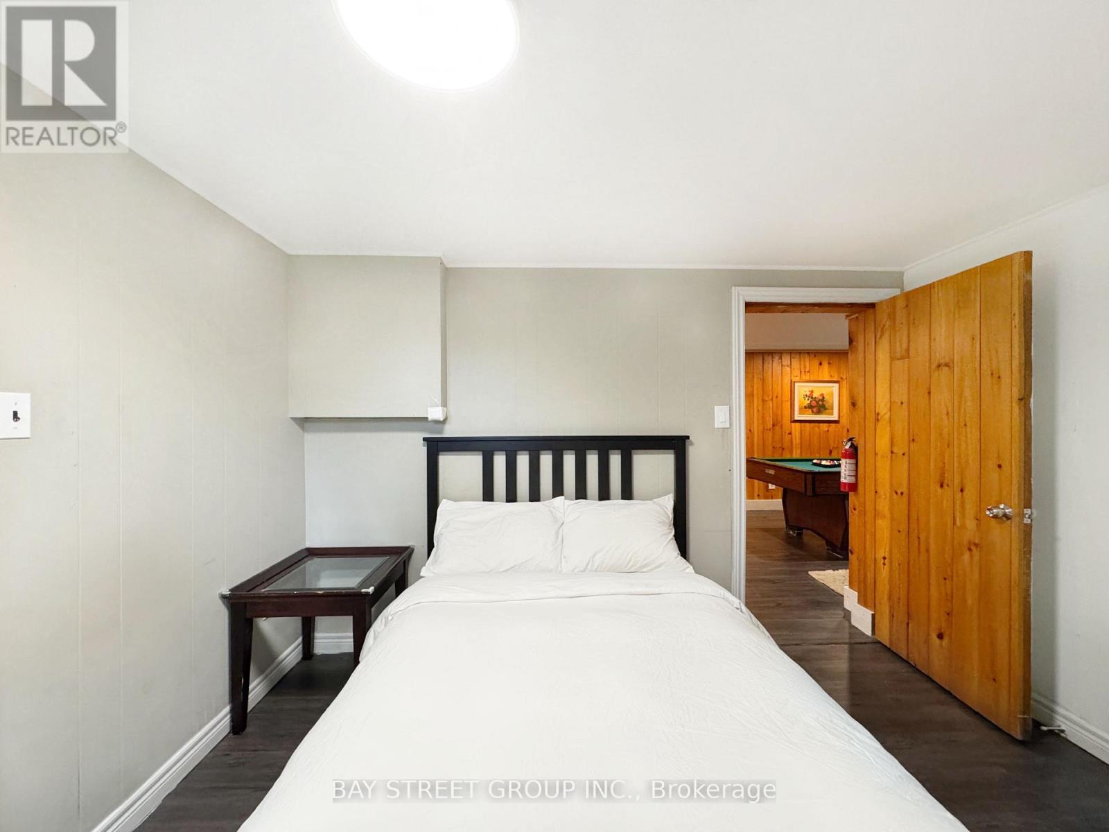 Basement - 8 Middle Street, Georgina, Ontario  L0E 1R0 - Photo 16 - N12393149