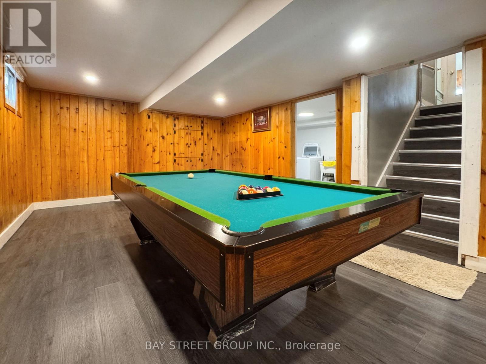Basement - 8 Middle Street, Georgina, Ontario  L0E 1R0 - Photo 8 - N12393149