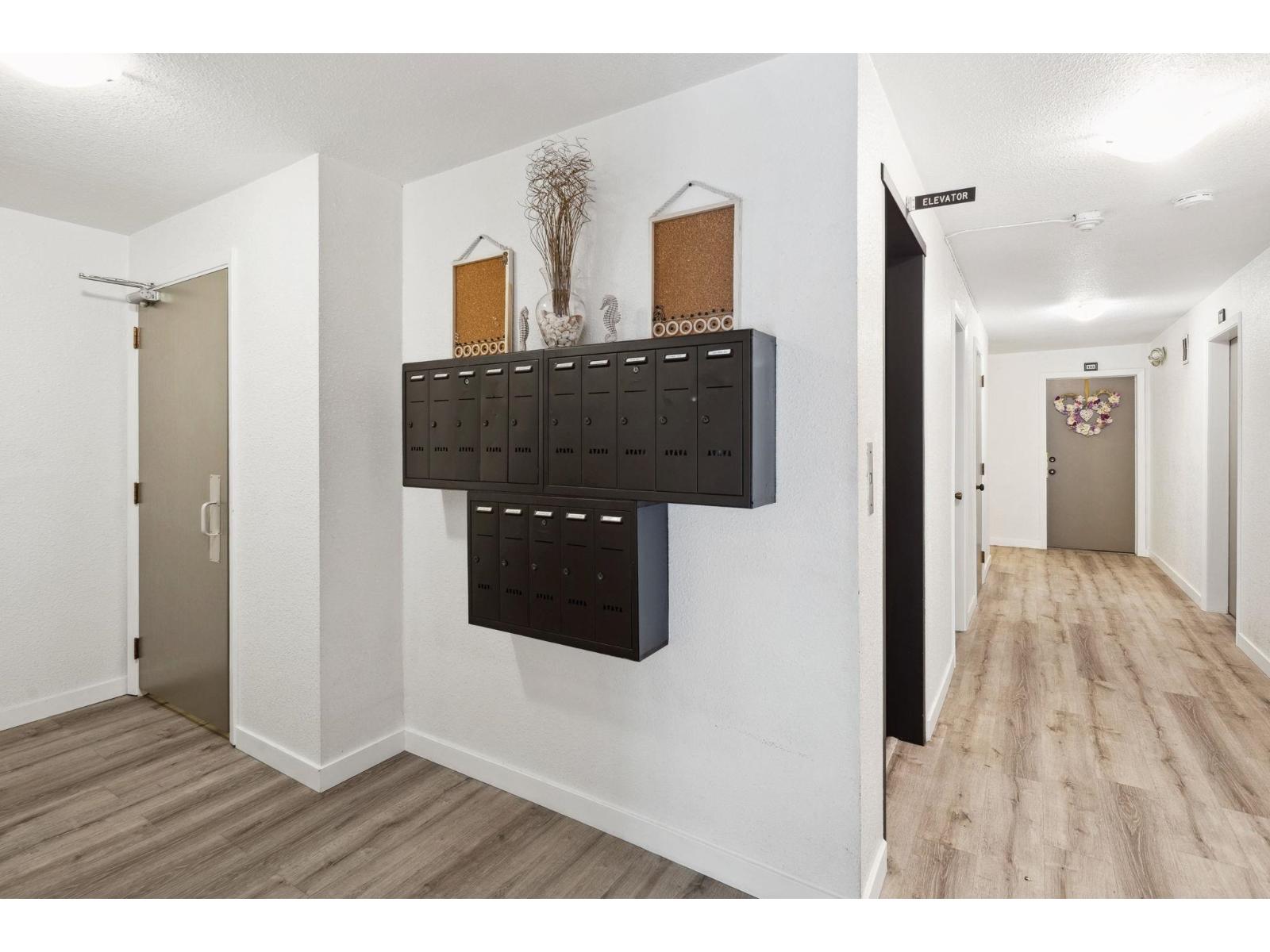302 1390 Merklin Street, White Rock, British Columbia  V4B 4C1 - Photo 29 - R3011207