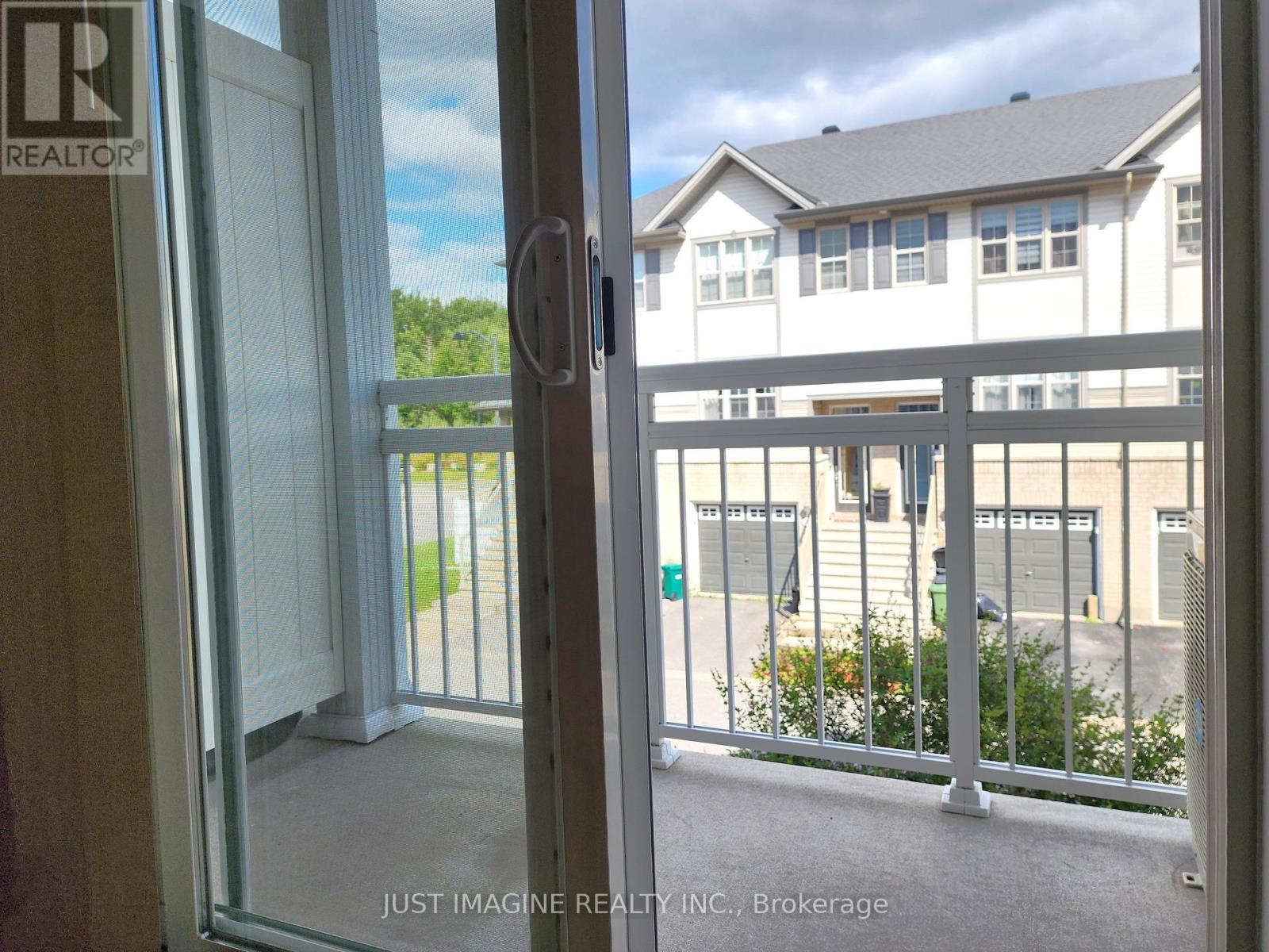 105 Caithness Private, Ottawa, Ontario  K1W 0G4 - Photo 10 - X12393172