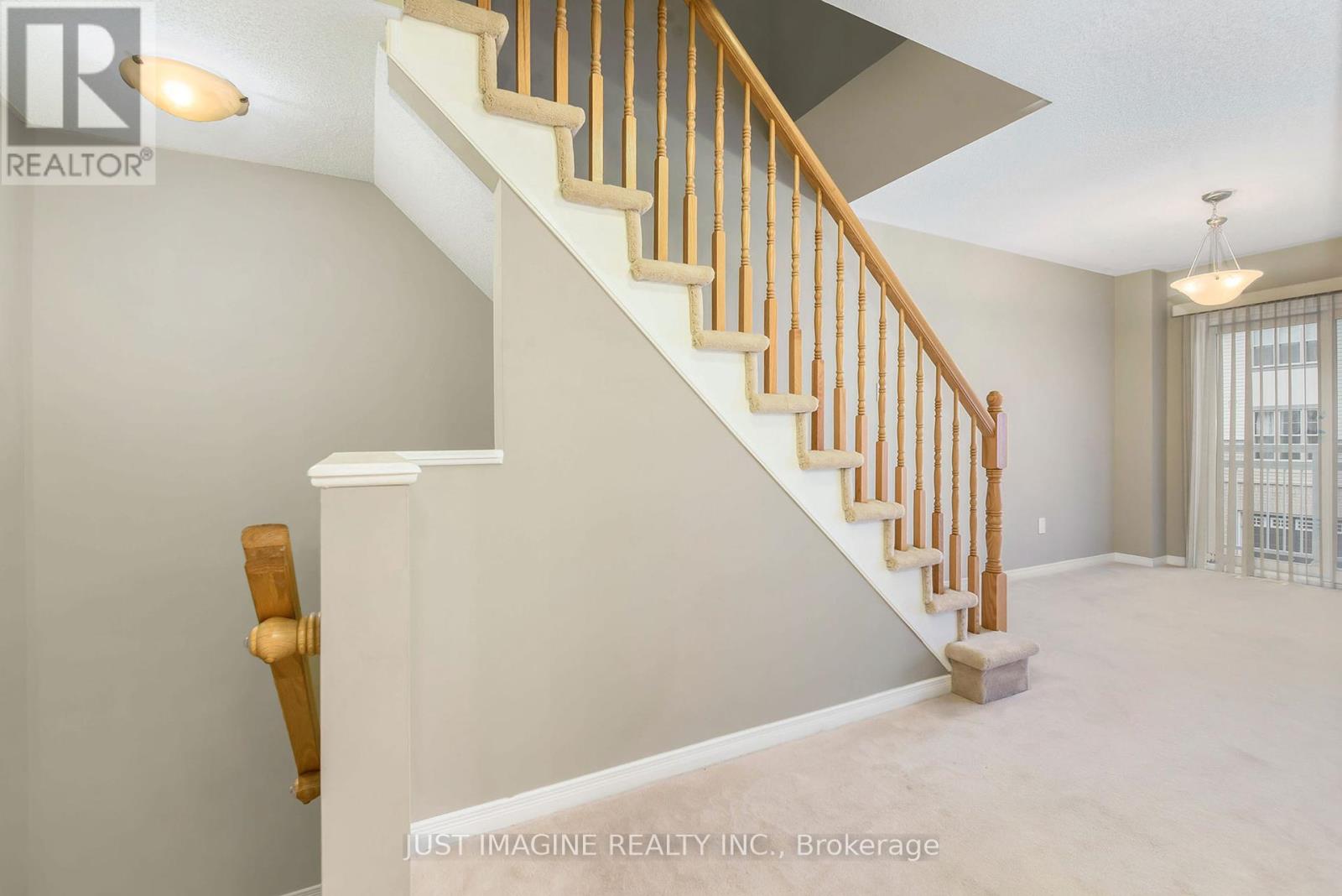 105 Caithness Private, Ottawa, Ontario  K1W 0G4 - Photo 7 - X12393172