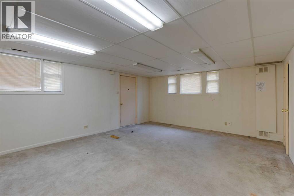 2240 35 Street Sw, Calgary, Alberta  T3E 2X8 - Photo 23 - A2254308