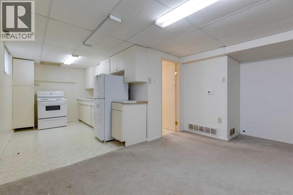 2240 35 Street Sw, Calgary, Alberta  T3E 2X8 - Photo 25 - A2254308