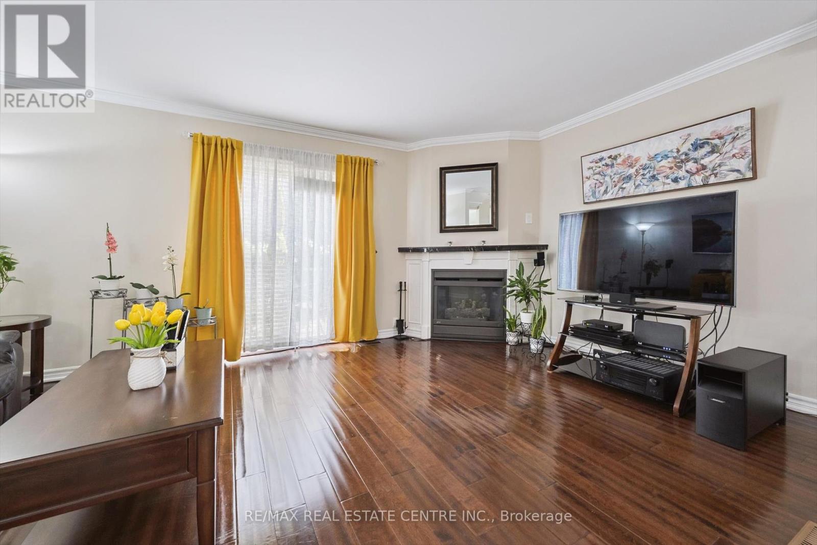 665d Scarlett Road, Toronto, Ontario  M9P 2T2 - Photo 12 - W12393164