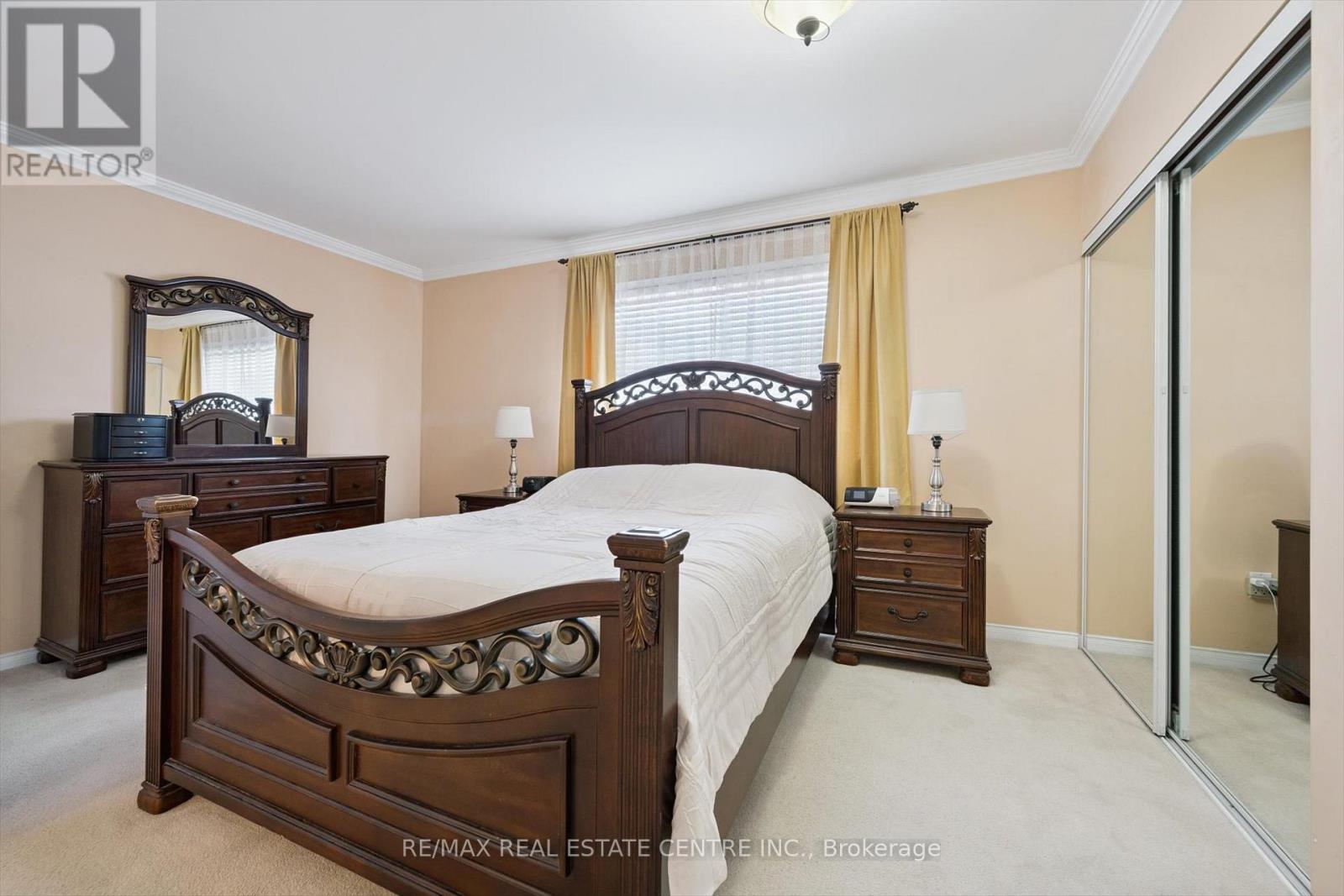665d Scarlett Road, Toronto, Ontario  M9P 2T2 - Photo 20 - W12393164