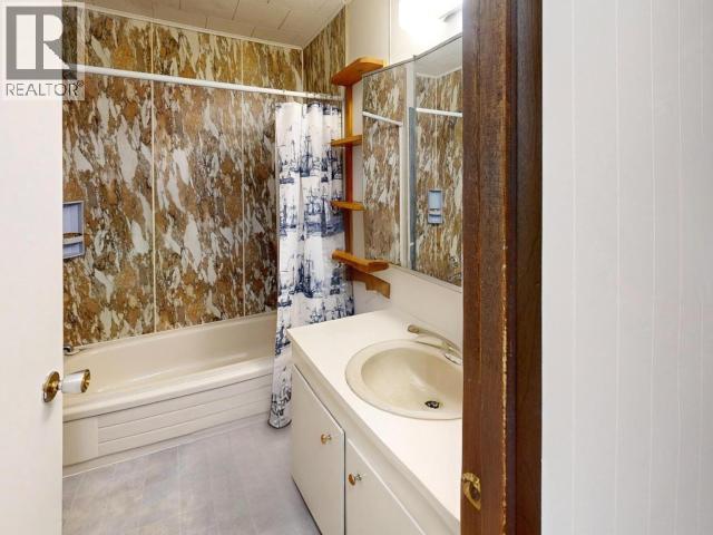 2207 Donkersley Road, Powell River, British Columbia  V8A 0K6 - Photo 13 - 19330