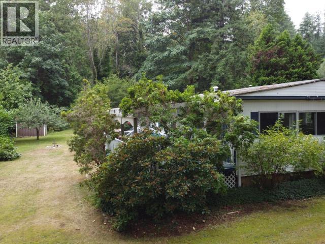 2207 Donkersley Road, Powell River, British Columbia  V8A 0K6 - Photo 2 - 19330