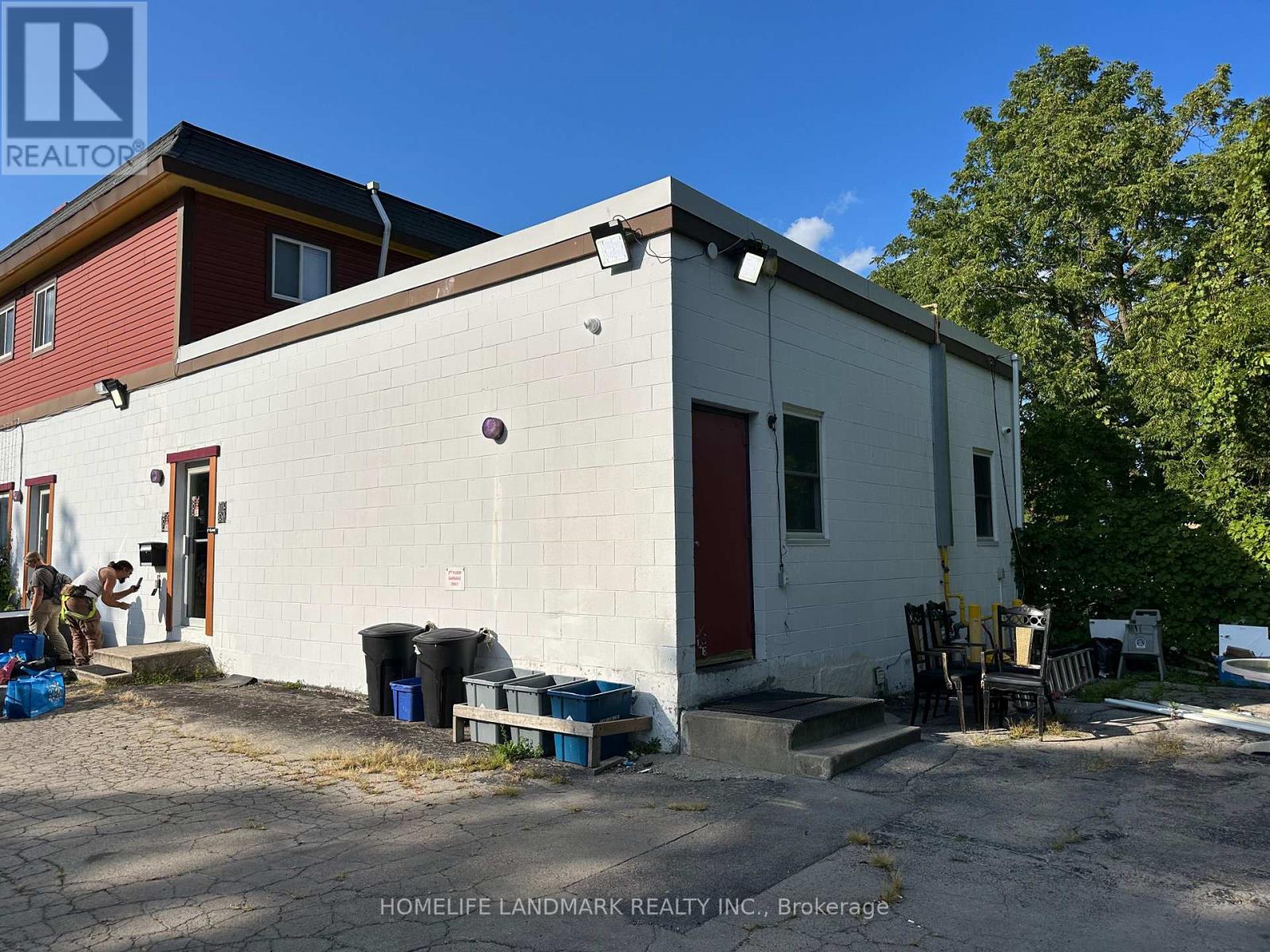3786 Main Street, Niagara Falls (Chippawa), Ontario  L2G 6B2 - Photo 9 - X12393177