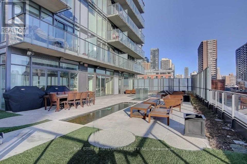 603 - 75 St Nicholas Street, Toronto, Ontario  M4Y 0A5 - Photo 7 - C12393187