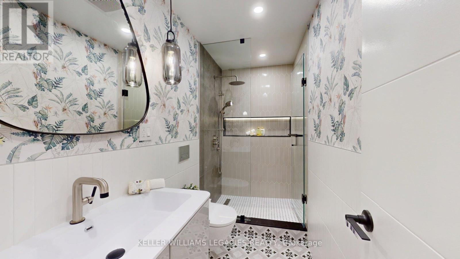117 Glebemount Avenue, Toronto (Danforth), Ontario  M4C 3R9 - Photo 26 - E12393200