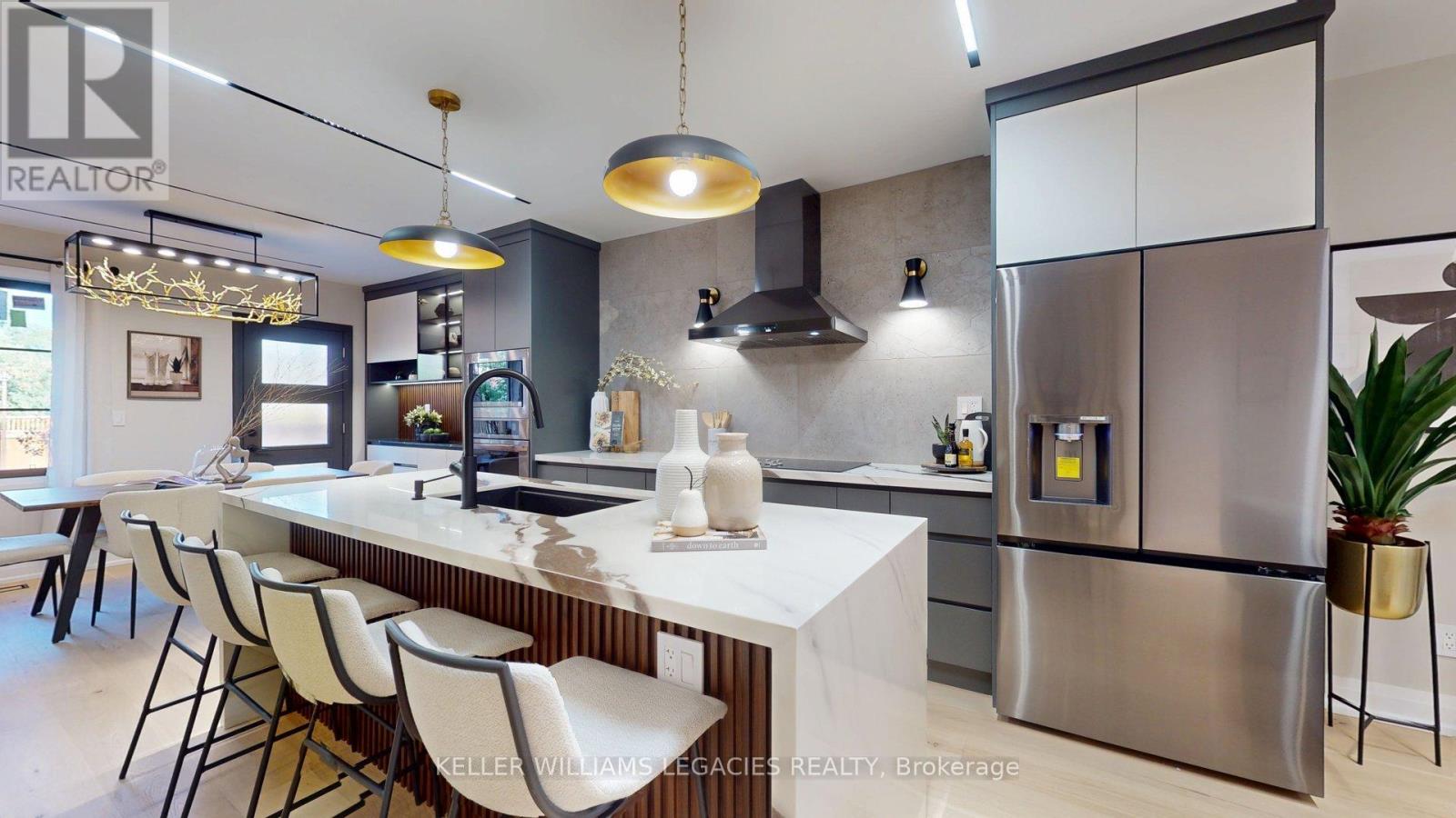 117 Glebemount Avenue, Toronto (Danforth), Ontario  M4C 3R9 - Photo 7 - E12393200