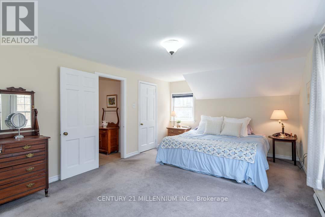 1380 Queen Street W, Caledon, Ontario  L7K 0C3 - Photo 25 - W12393204