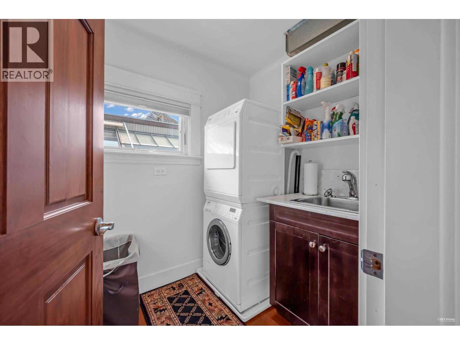 255 W 6th Street, North Vancouver, British Columbia  V7M 1K7 - Photo 26 - R3045176