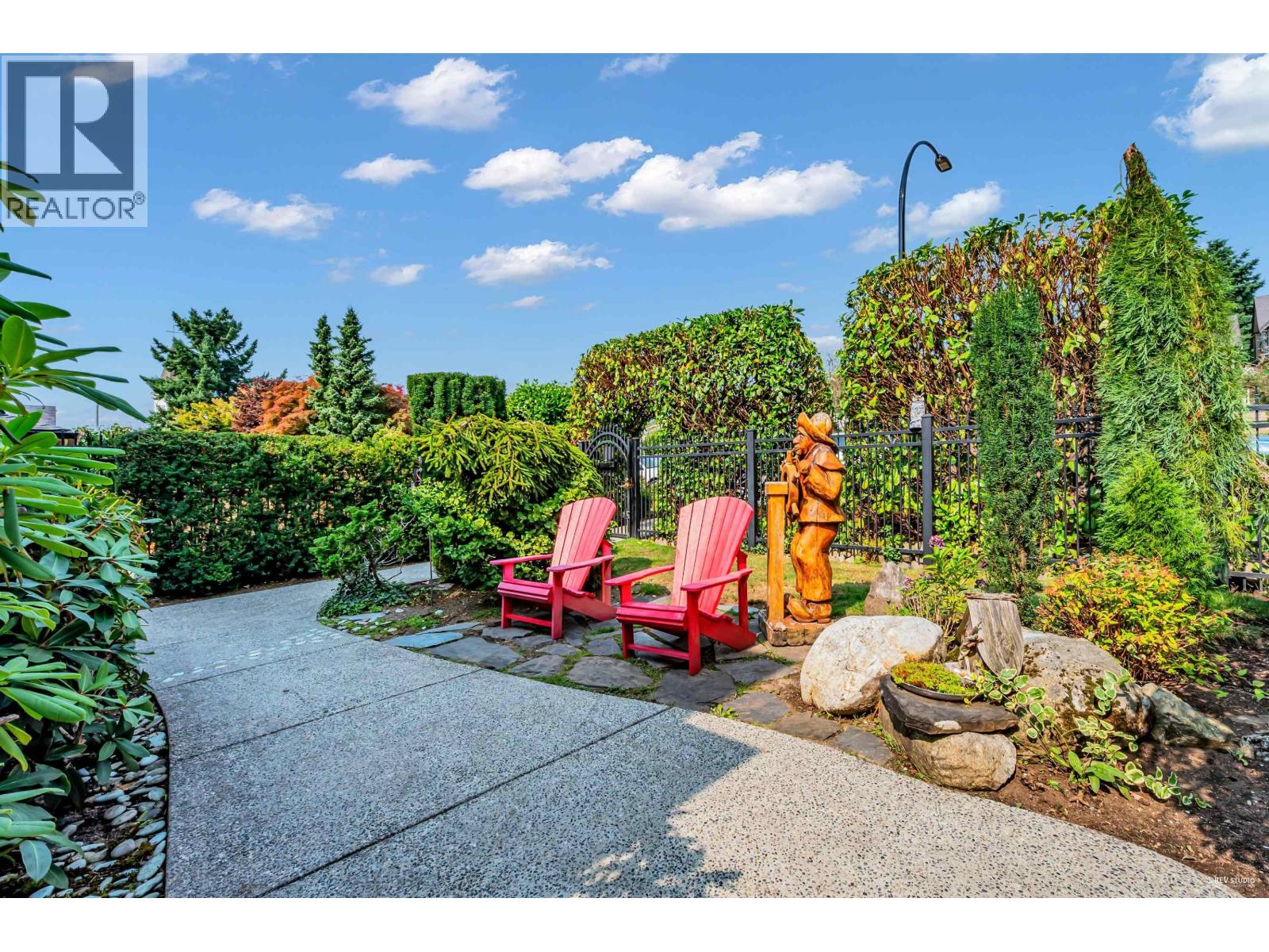 255 W 6th Street, North Vancouver, British Columbia  V7M 1K7 - Photo 5 - R3045176