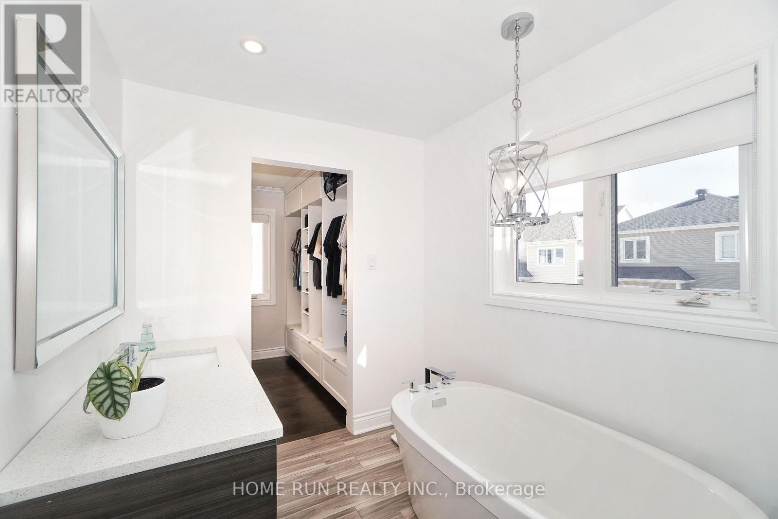 754 Devario Crescent, Ottawa, Ontario  K2J 6H3 - Photo 23 - X12393212