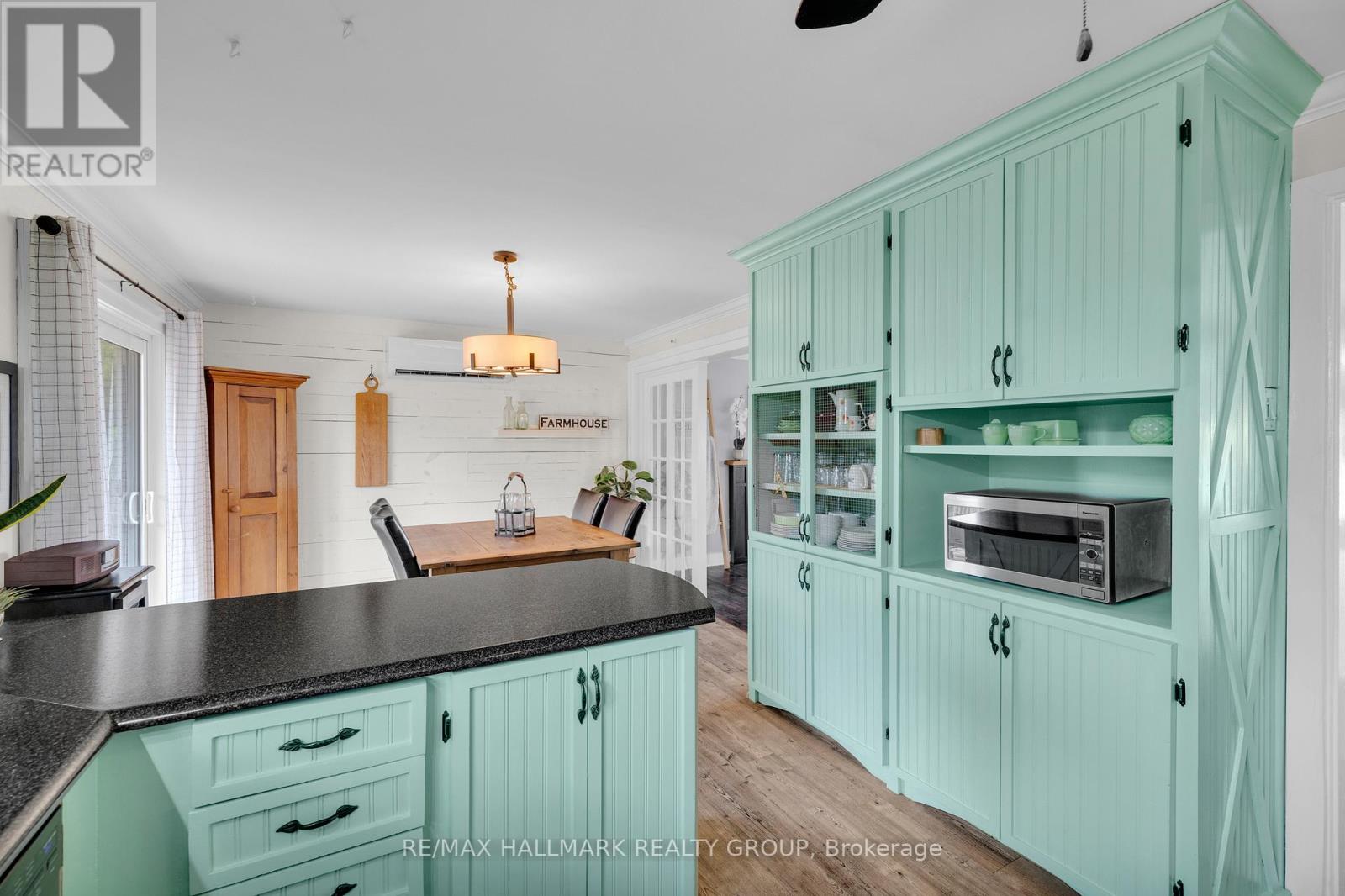 2 Armstrong Place, North Dundas, Ontario  K0C 1H0 - Photo 15 - X12393219