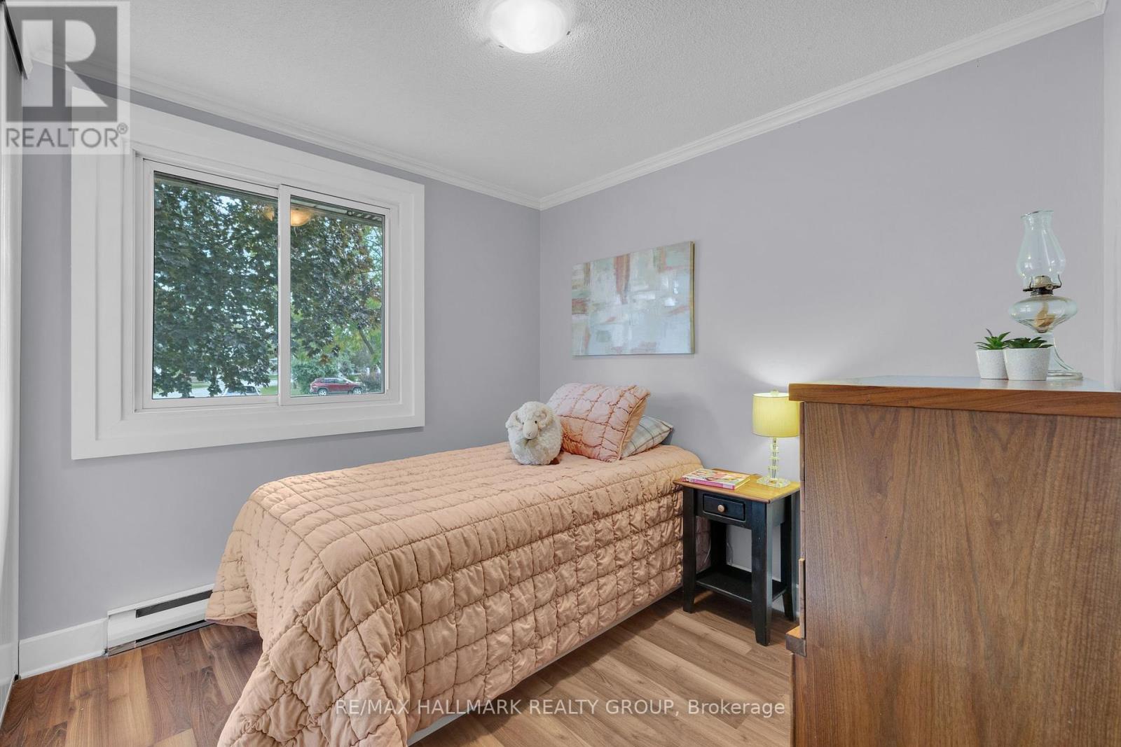 2 Armstrong Place, North Dundas, Ontario  K0C 1H0 - Photo 18 - X12393219