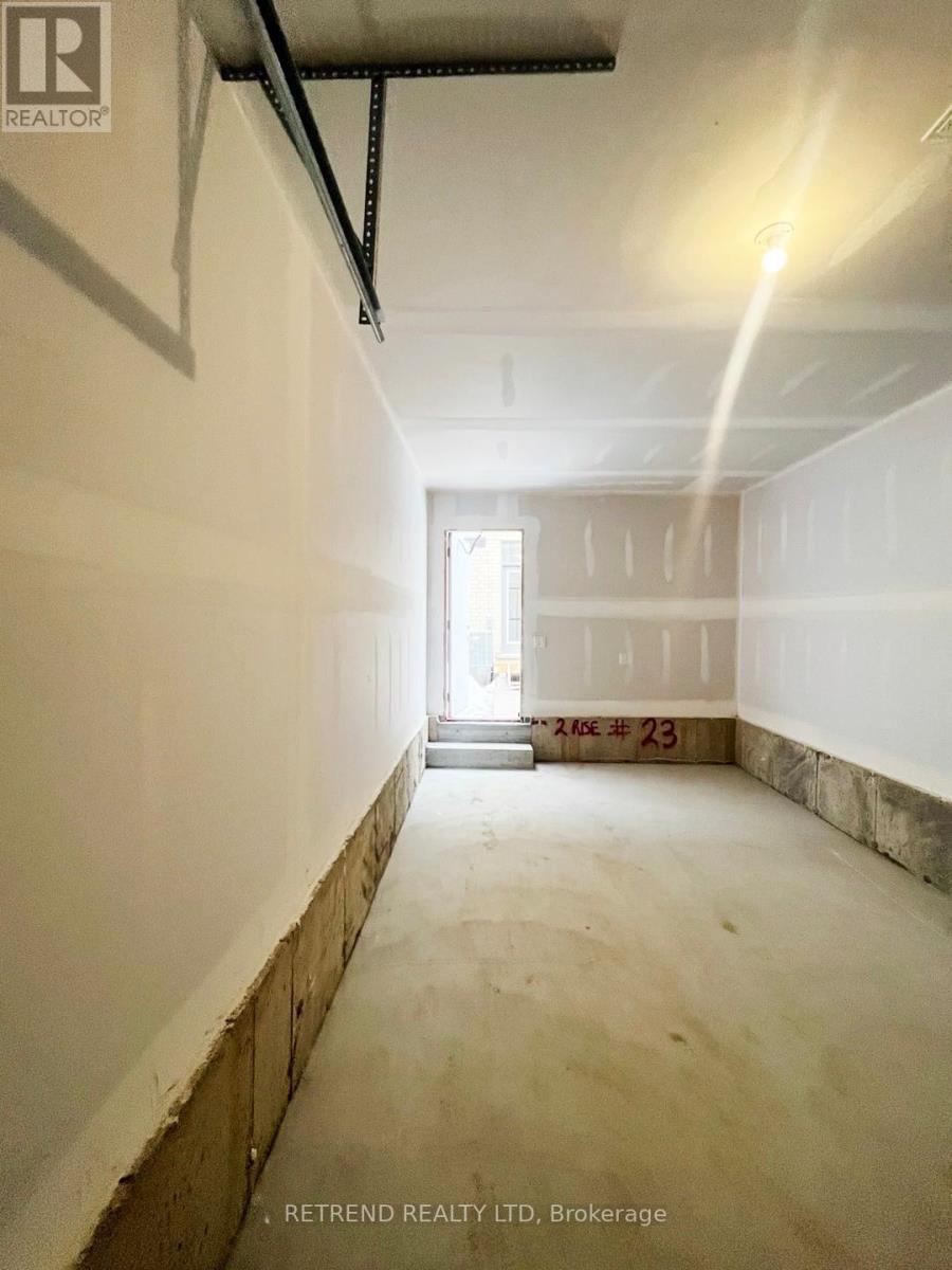 36 Turtle Island Road, Toronto, Ontario  M6A 2M5 - Photo 26 - C12393210