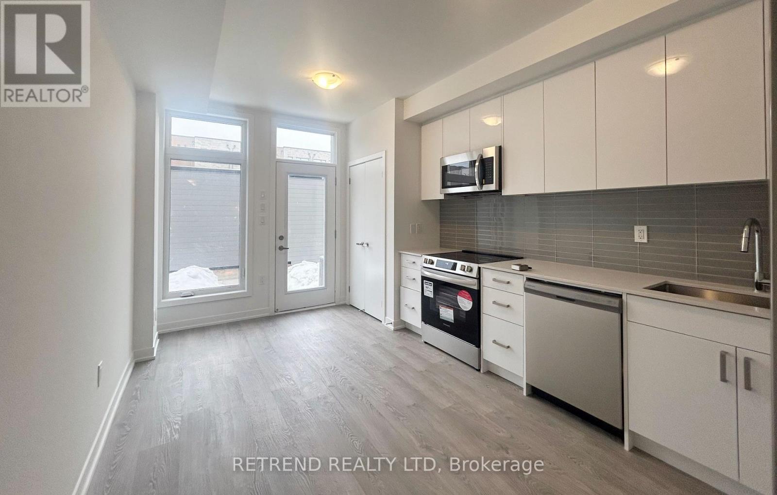 36 Turtle Island Road, Toronto, Ontario  M6A 2M5 - Photo 8 - C12393210