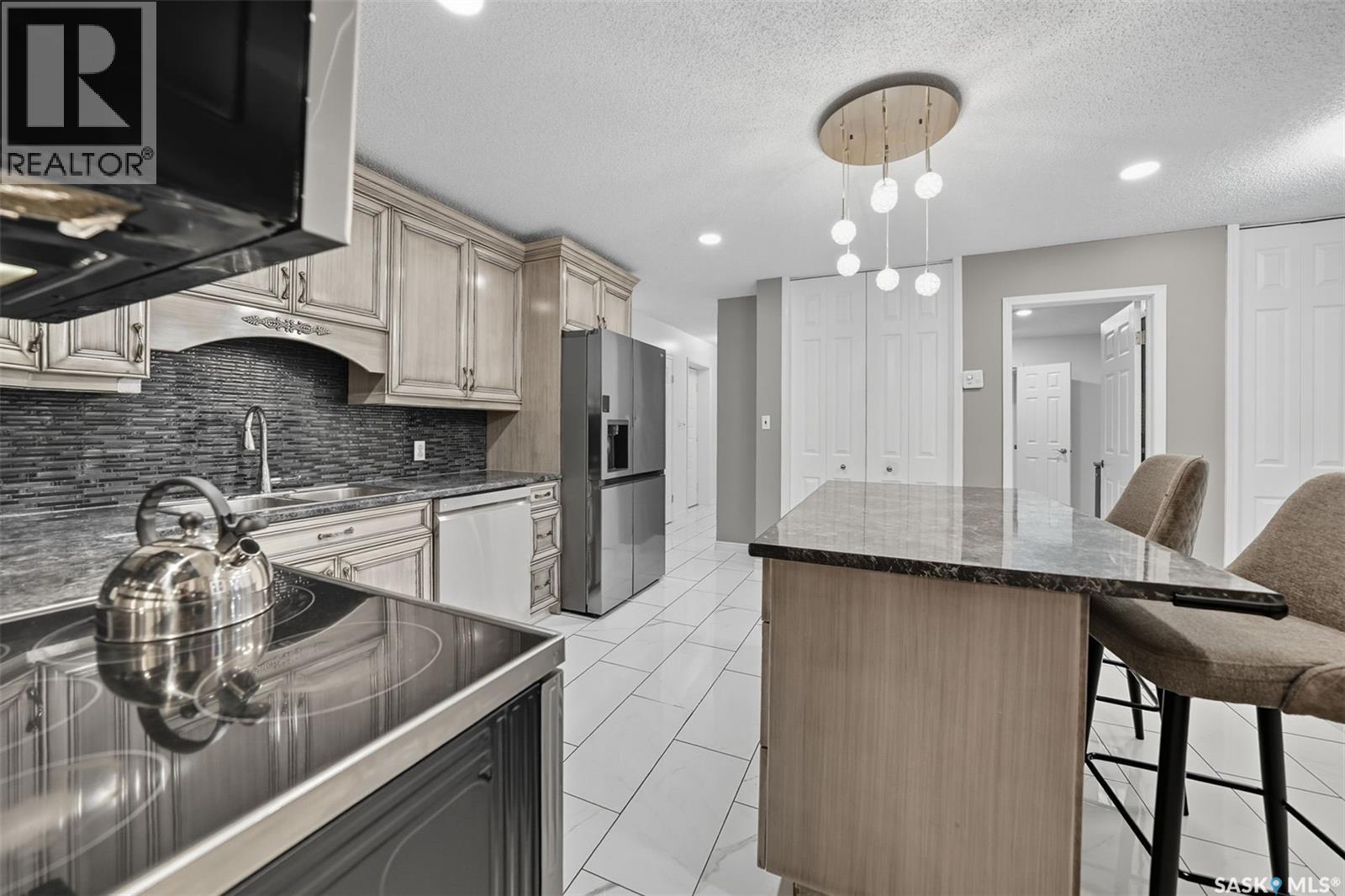 619 Kingsmere Boulevard, Saskatoon, Saskatchewan  S7J 4E7 - Photo 11 - SK017863