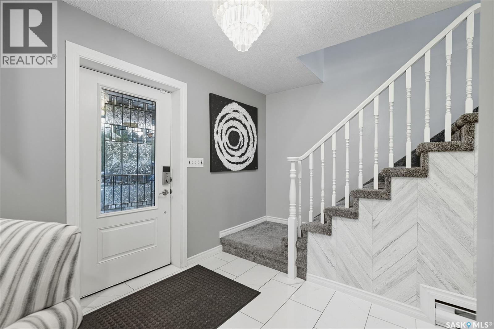619 Kingsmere Boulevard, Saskatoon, Saskatchewan  S7J 4E7 - Photo 4 - SK017863