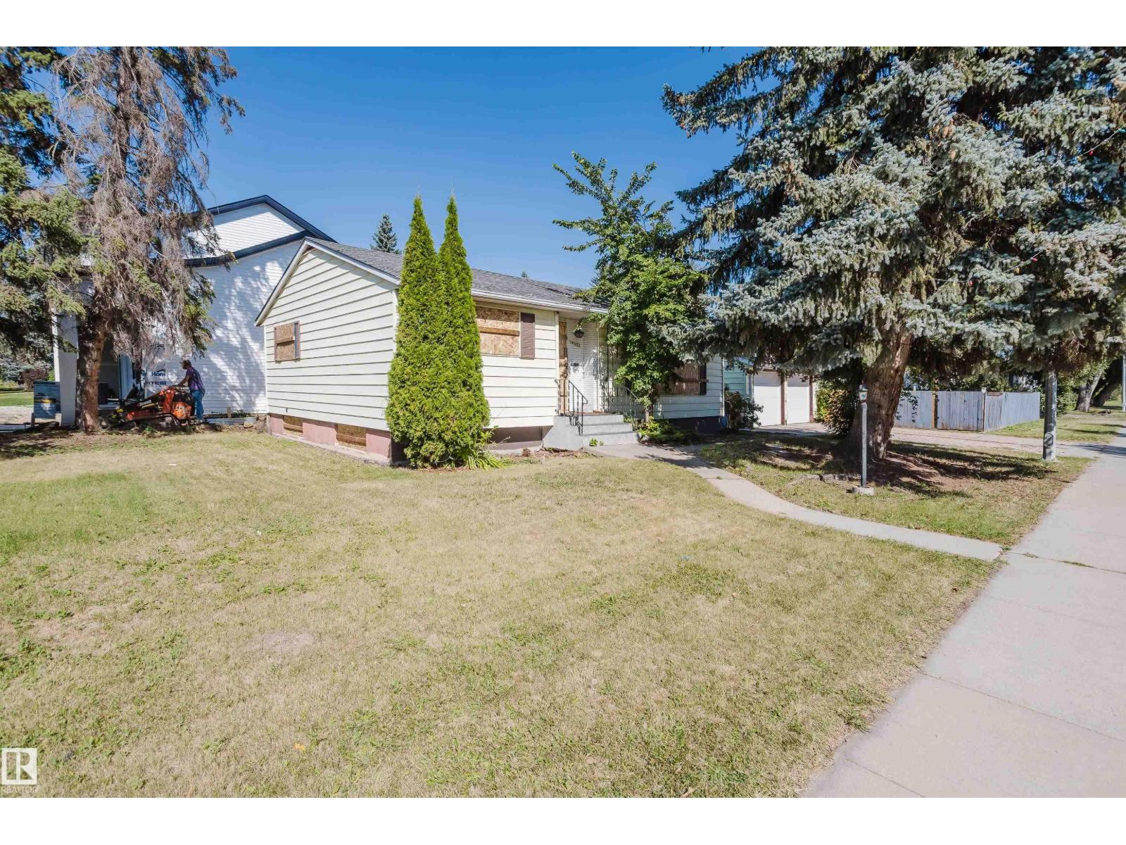 14632 95 Av Nw, Edmonton, Alberta  T5N 0B3 - Photo 1 - E4456976