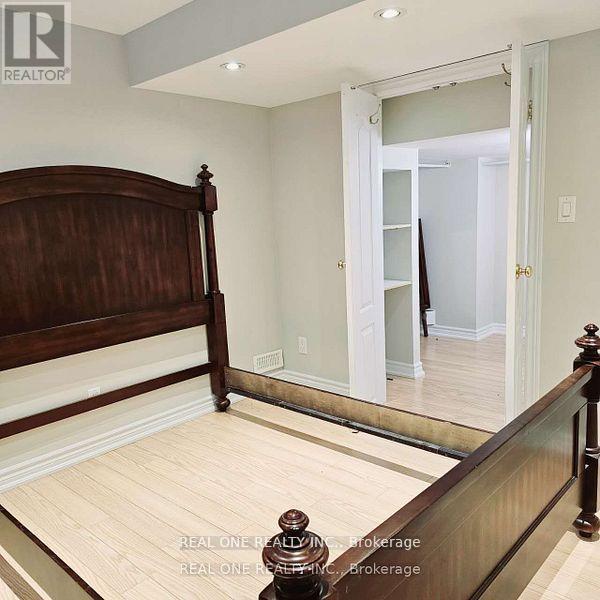 Bsmnt - 42 Seiffer Crescent, Richmond Hill, Ontario  L4E 0J1 - Photo 8 - N12393218