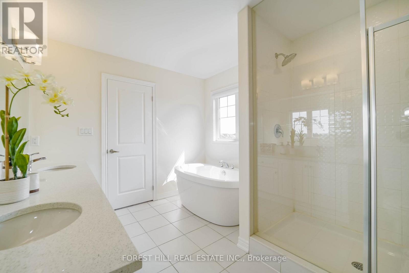 29 Kingsbury Trail, Barrie, Ontario  L9J 0W8 - Photo 19 - S12393220
