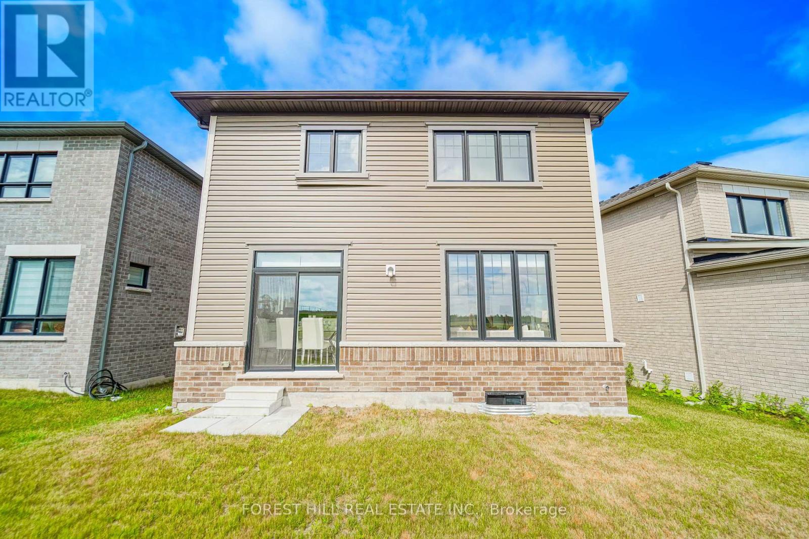 29 Kingsbury Trail, Barrie, Ontario  L9J 0W8 - Photo 30 - S12393220