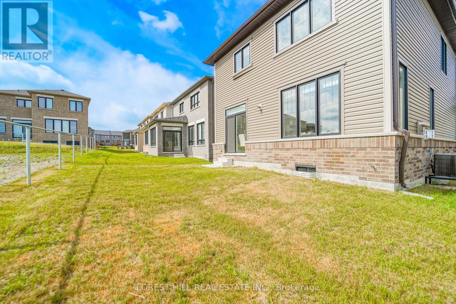 29 Kingsbury Trail, Barrie, Ontario  L9J 0W8 - Photo 31 - S12393220