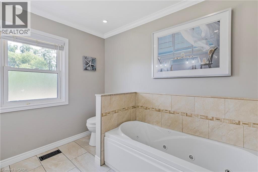 4 Cline Road, Grimsby, Ontario  L3M 4B9 - Photo 18 - 40753862