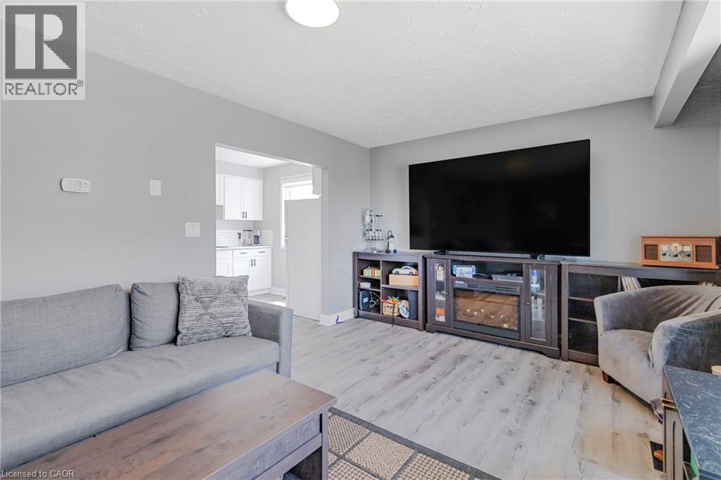 4 Cline Road, Grimsby, Ontario  L3M 4B9 - Photo 35 - 40753862