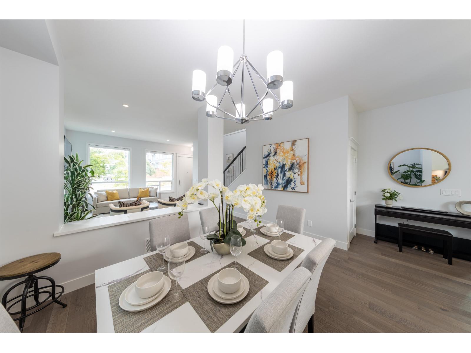 Property at 16586 21 AVENUE image 3