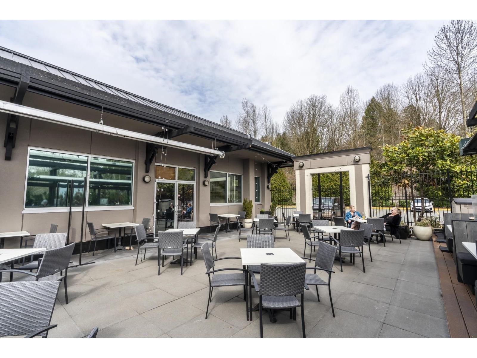 200 20070 Sumas Way, Abbotsford, British Columbia V2S 2C7 - Photo 5 - C8071109