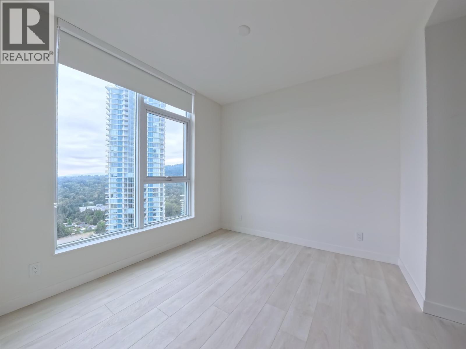 3204 537 Cottonwood Avenue, Coquitlam, British Columbia  V3J 0S4 - Photo 6 - R3043382