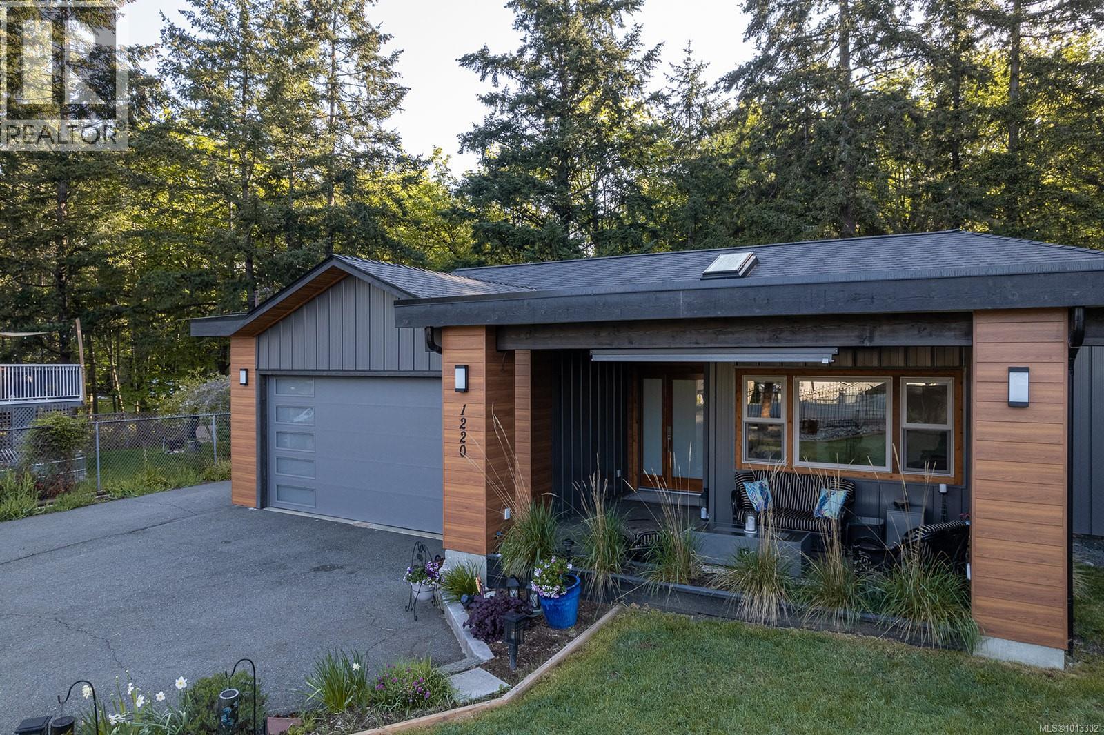 1220 Margaret Pl, Duncan, British Columbia  V9L 5R6 - Photo 2 - 1013302