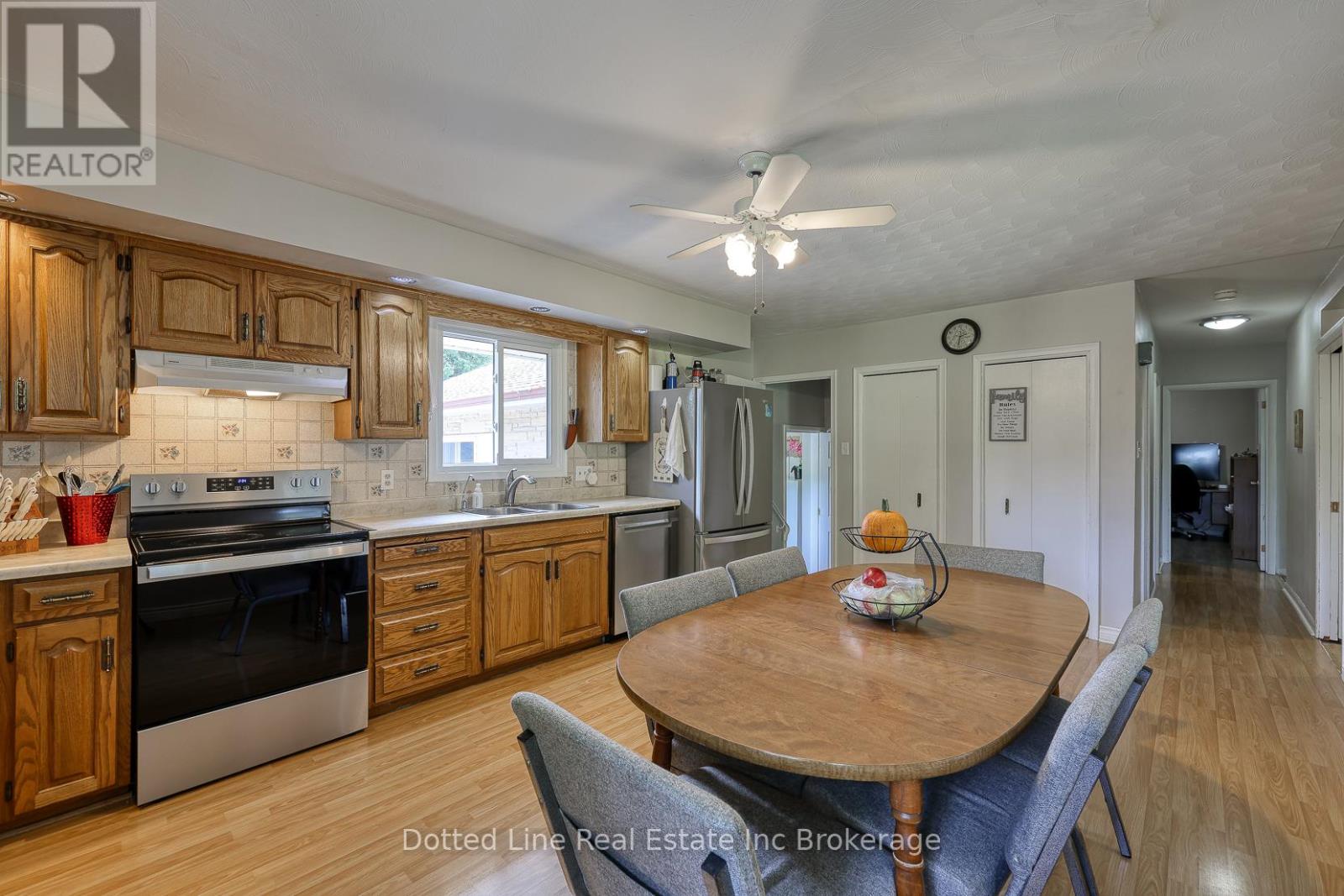 1424 Burford-Delhi Townline, Norfolk, Ontario  N0E 1R0 - Photo 17 - X12393269
