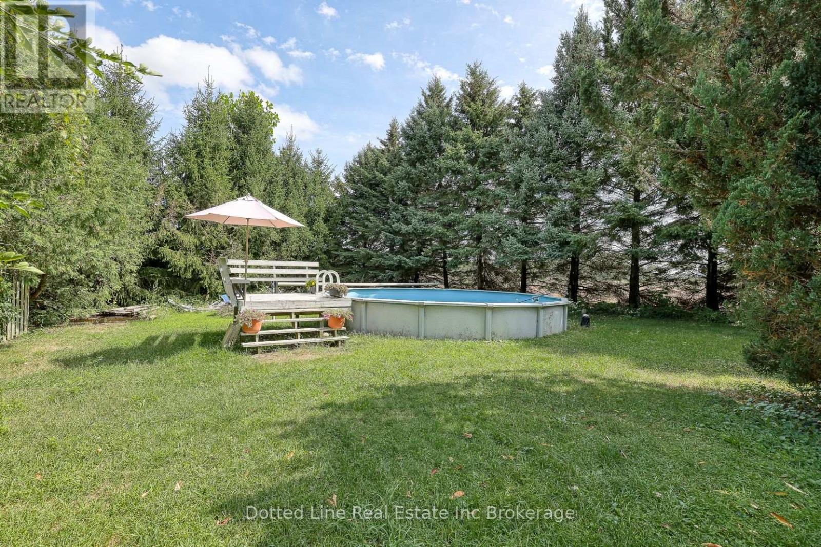 1424 Burford-Delhi Townline, Norfolk, Ontario  N0E 1R0 - Photo 5 - X12393269