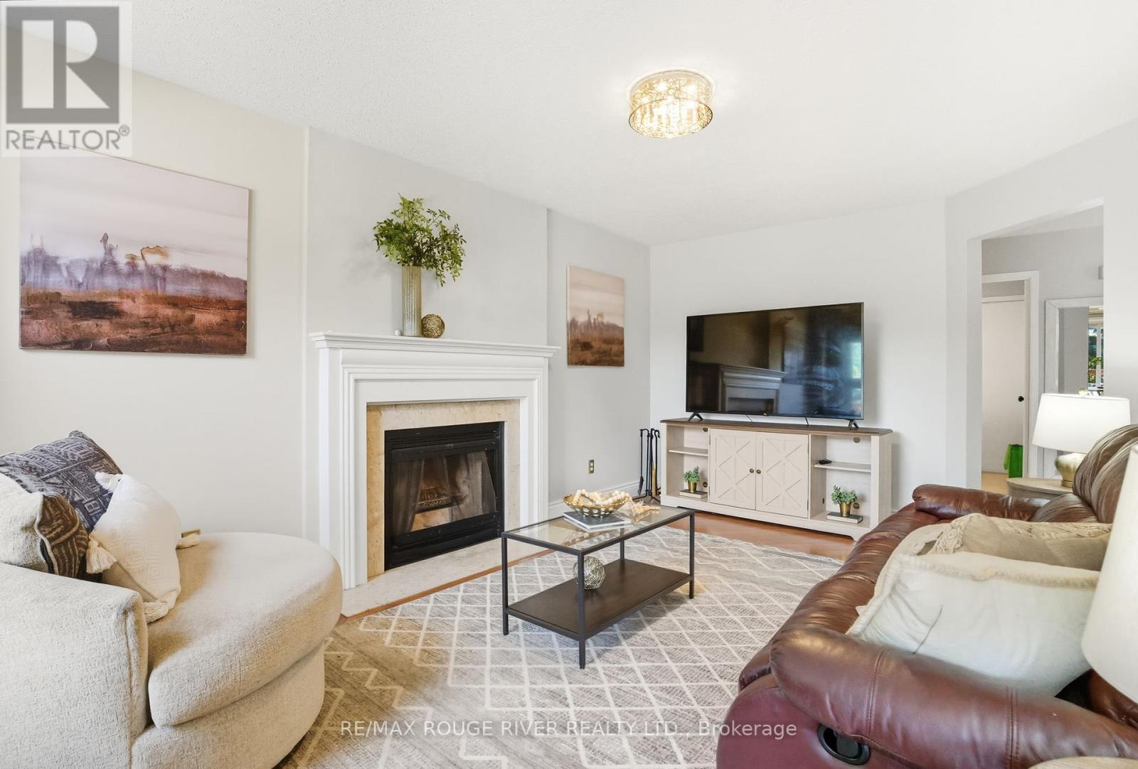 38 Silverbirch Place, Whitby, Ontario  L1R 1X6 - Photo 12 - E12393266