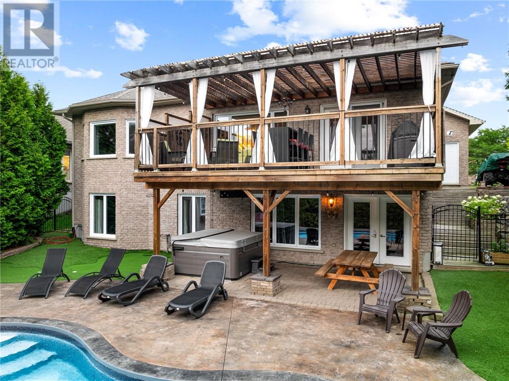 78 Landreville Drive, Sudbury, Ontario  P3A 0A2 - Photo 2 - 2124635