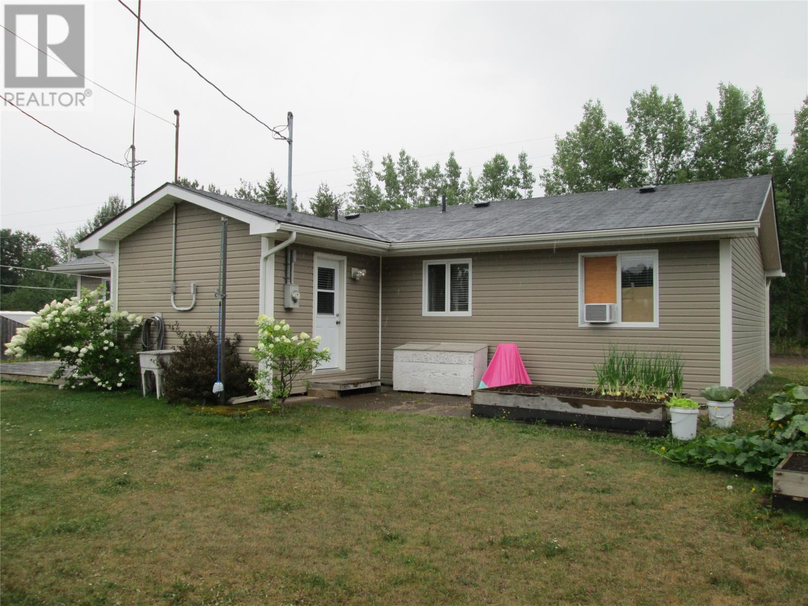 4 Bruce Place, Bishop's Falls, Newfoundland & Labrador  A0H 1C0 - Photo 5 - 1289380