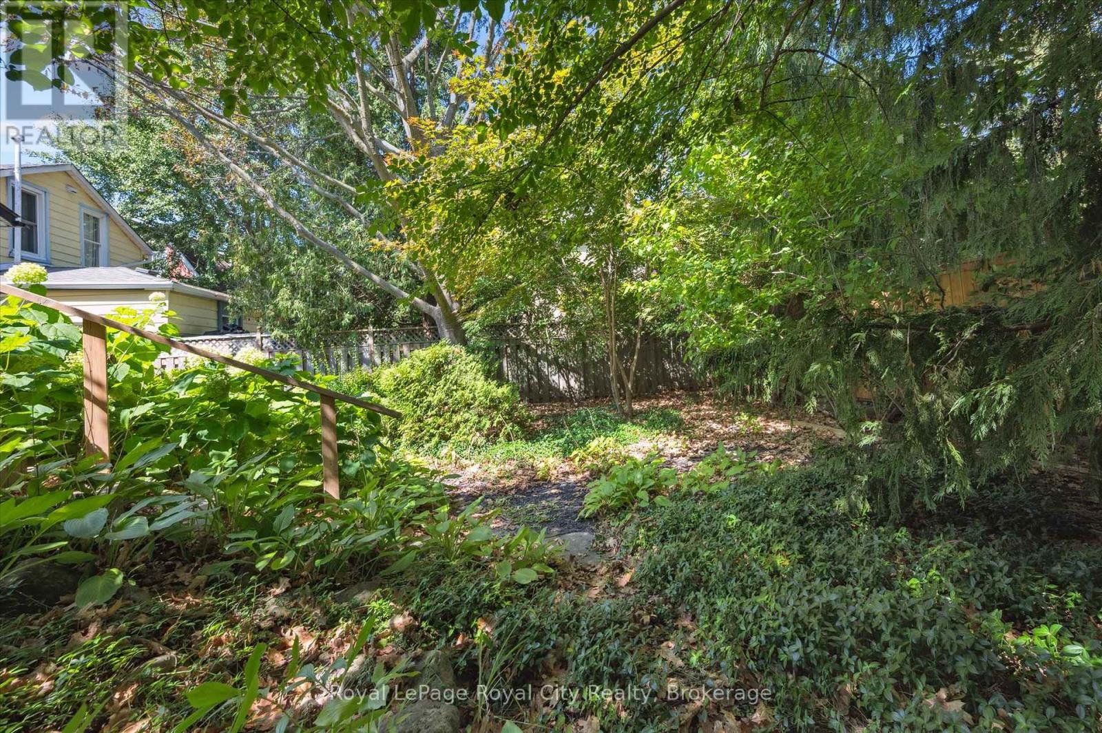 139 Dublin Street N, Guelph, Ontario  N1H 4N6 - Photo 28 - X12393271