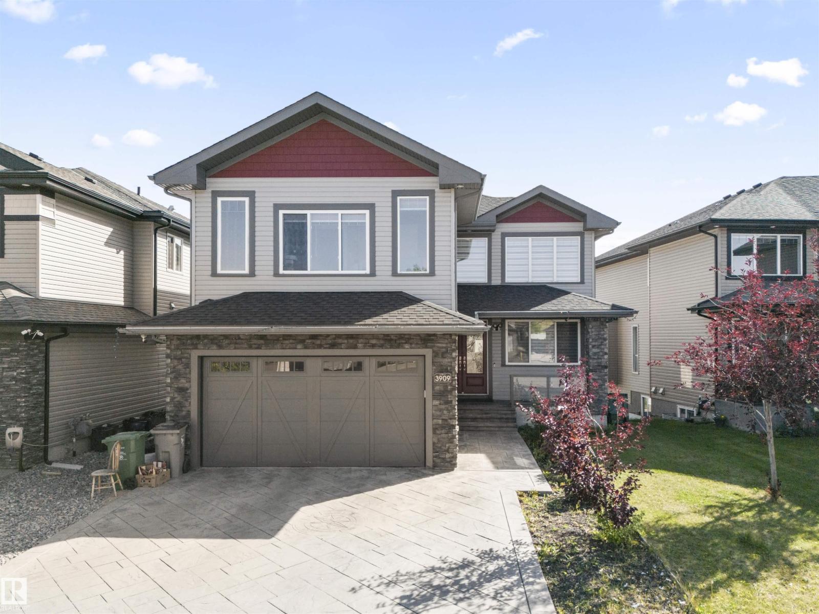 3909 49 Av, Beaumont, Alberta  T4X 1Y7 - Photo 2 - E4456979