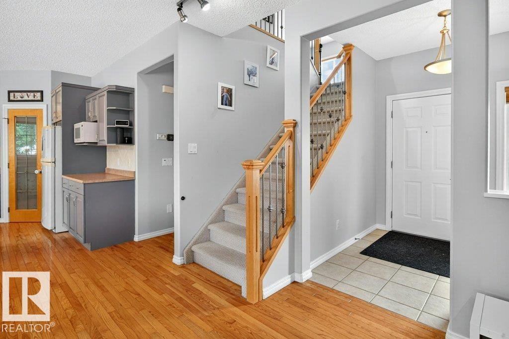 950 Blackmud Creek Cr Sw, Edmonton, Alberta  T6W 1J3 - Photo 22 - E4456980