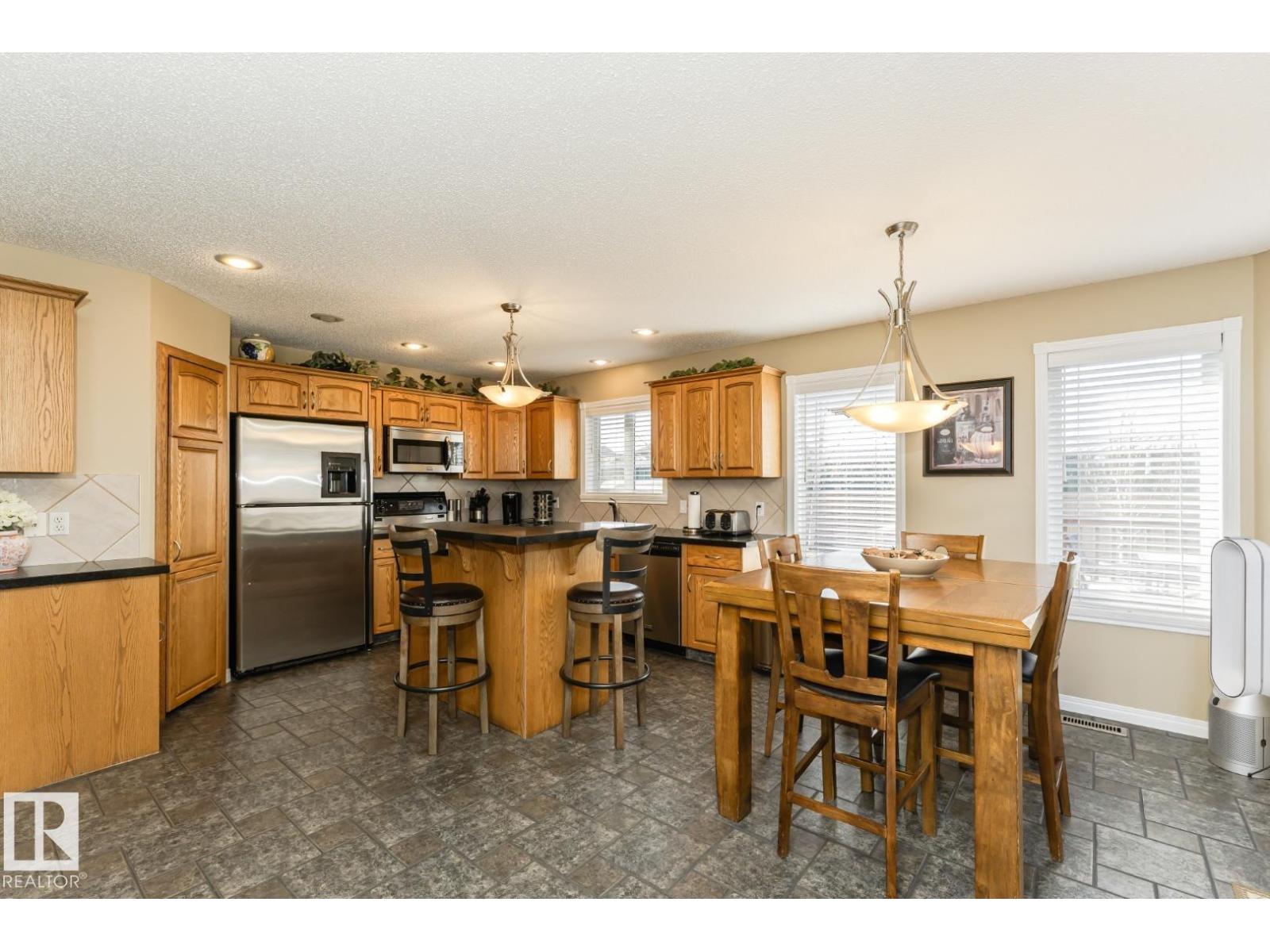 12927 Hudson Wy Nw, Edmonton, Alberta  T6V 1M4 - Photo 11 - E4456982