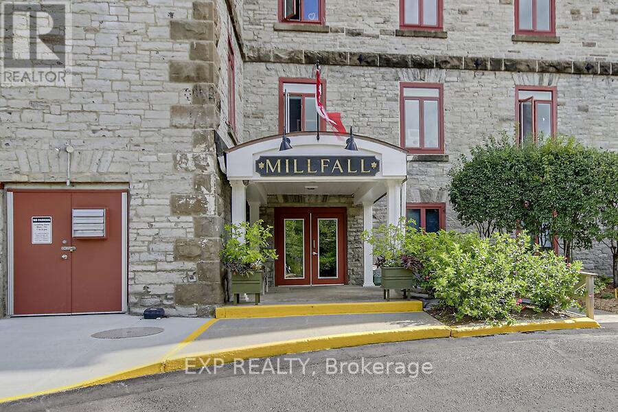 503 - 1 Rosamond Street, Mississippi Mills, Ontario  K0A 1A0 - Photo 2 - X12393284